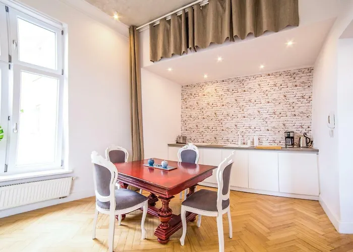 Апартаменты Old Town - Apple